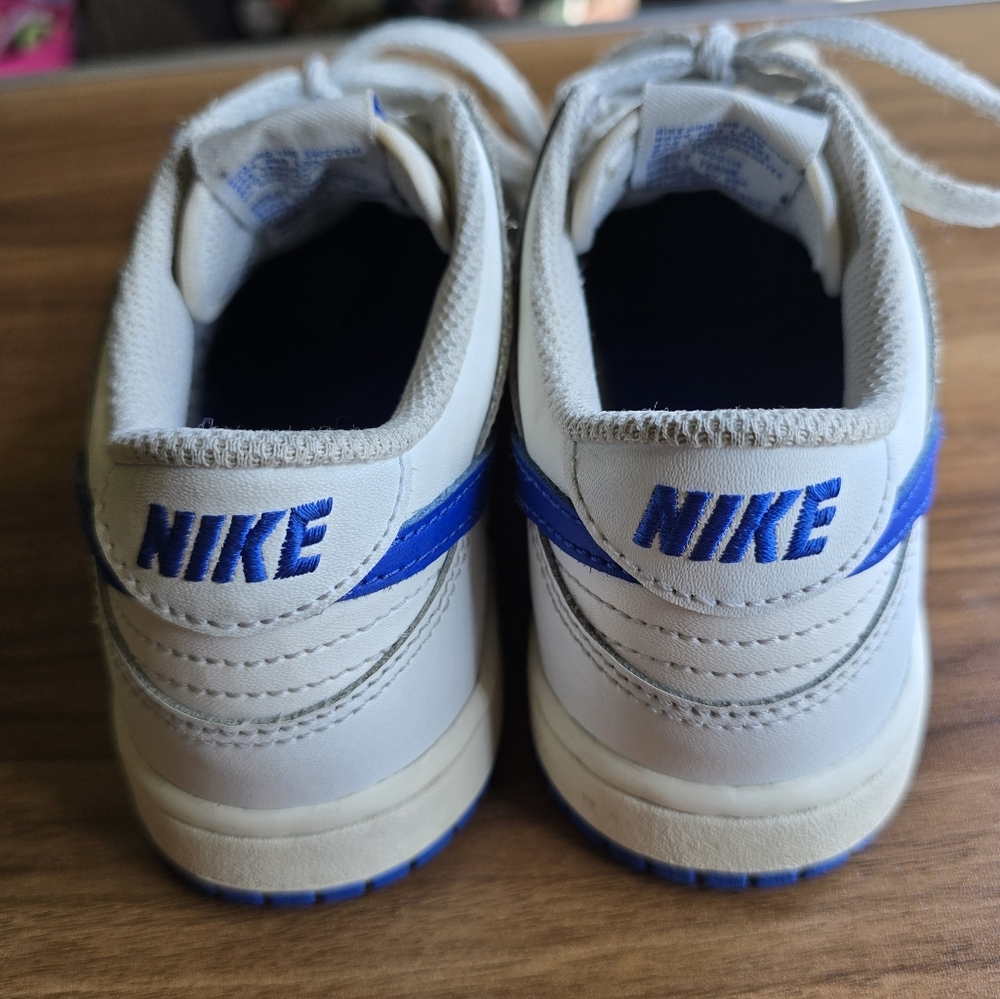 Nike Dunk Low Summit White/Hyper Royal Blue Kids Size 1Y - Picture 4 of 7
